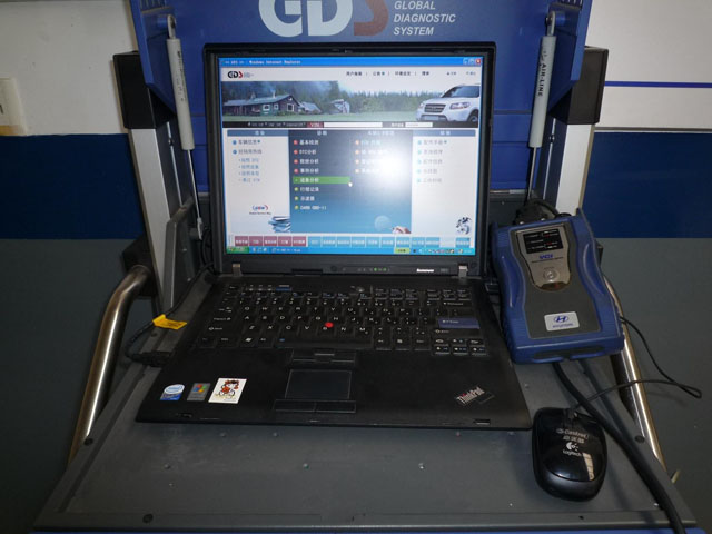 韓國(guó)現(xiàn)代汽車專用GDS電腦檢測(cè)儀2.jpg